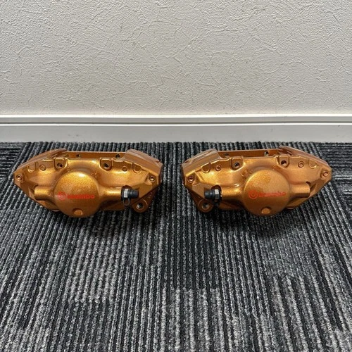 Brand NEW Rear 2 Pot Brembo Calipers For: Nissan Skyline R34 GTR BNR34 99-02